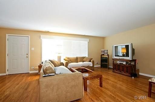 2nd image of 1113 S Park Ter #102