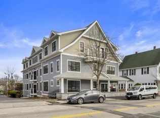 38 Cummins Hwy, Roslindale, MA 02131
