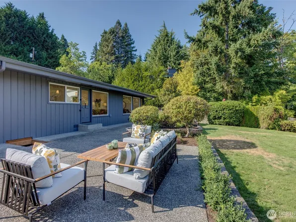 2434 73rd Avenue SE, Mercer Island, WA 98040