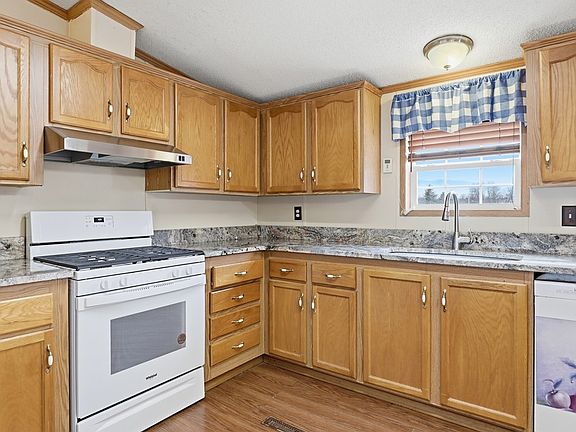 5th image of 1147 Joyce Rd