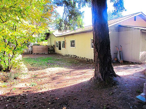 5th image of 22704 56th Ave W