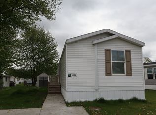 5407 Aloha Ln #202, Casco, MI 48064