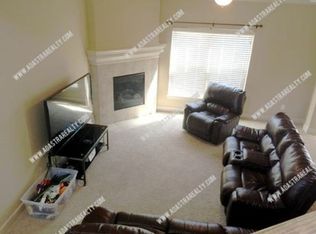 8940 Inkster St, Lenexa, KS 66227