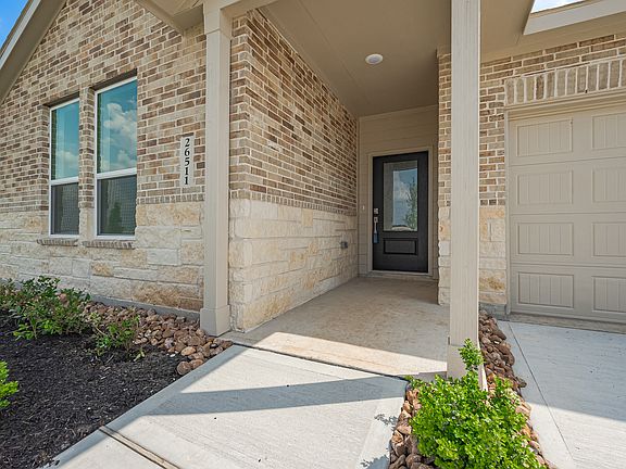 3rd image of 26511 Wilderye Cove Ln
