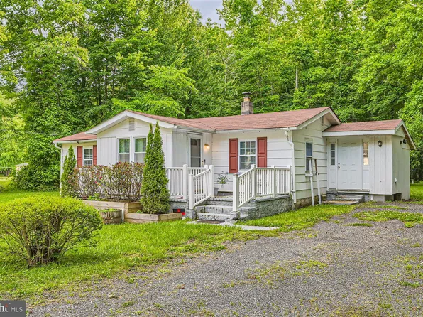 5220 Nick Rd, Shady Side, MD 20764