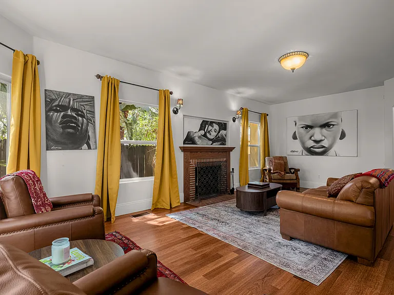 8302 S Sepulveda Blvd — Photo 66