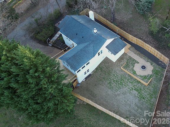 2nd image of 50 Hidden Hill Rd