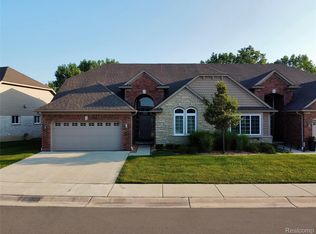 5188 Hawkseye Trce, Warren, MI 48092