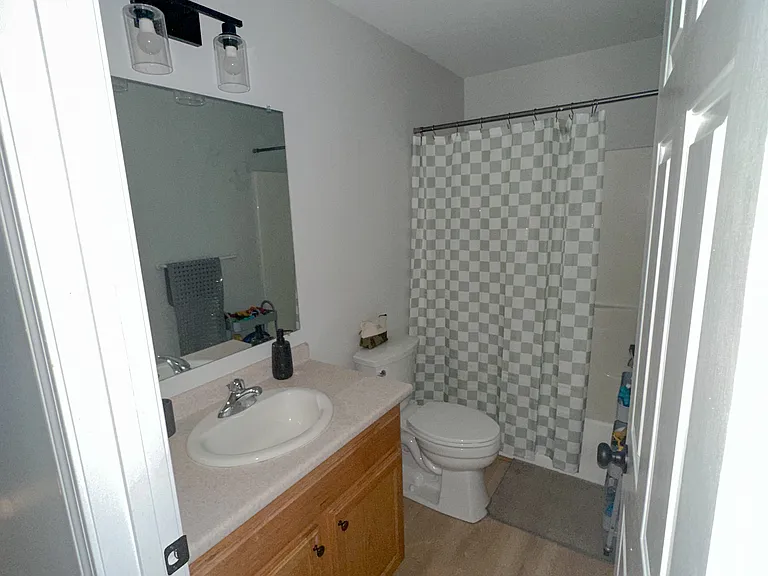 177 Stowell Rd #4 — Photo 6
