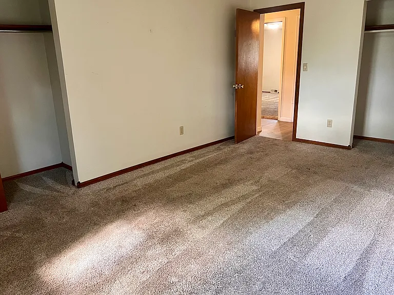 1016 S El Paso St — Photo 10
