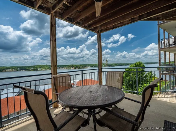 72 Palisades Lakeview Dr #2B, Lake Ozark, MO 65049