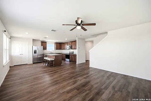 6310 Willow Point Blvd — Photo 5