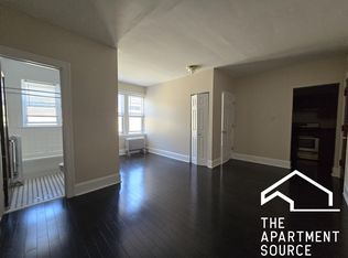 1333 W Birchwood Ave APT 304, Chicago, IL 60626