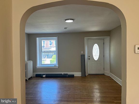 4th image of 4634 Fernhill Rd