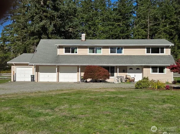 201 Sunset Drive, Oak Harbor, WA 98277