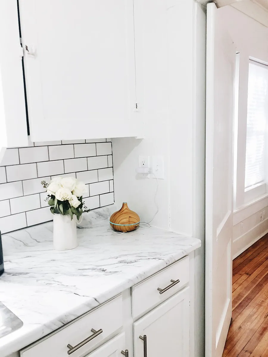 Kitchen - 1114 W Russell Pl