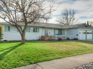 1750 Alcan Dr, Medford, OR 97504