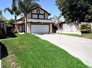 8001 Hampton Ct, Jurupa Valley, CA 92509