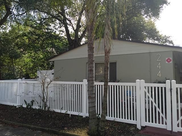 Front of 4-Plex from street