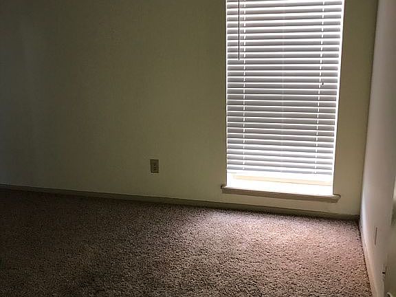 3rd image of 4433 N Stanton St APT 156