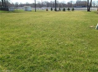 236 Portal Dr, Cortland, OH