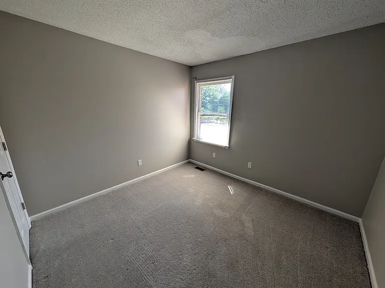 1939 Darnell Dr #1 — Photo 19