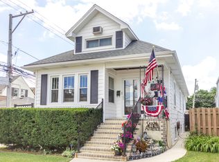 5615 W Giddings St, Chicago, IL 60630