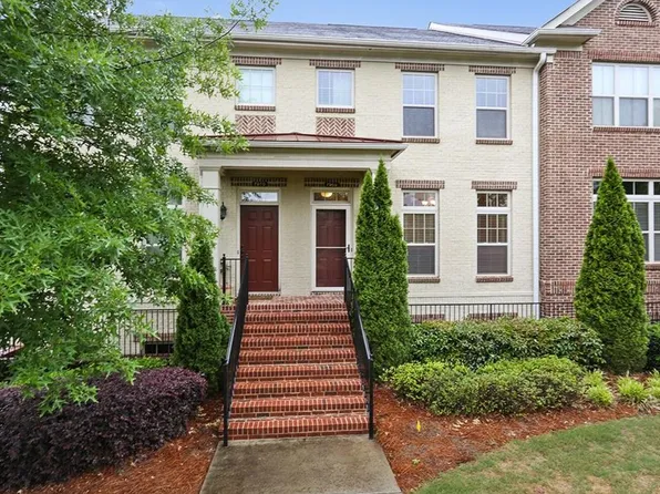 7960 Highland Blf NE, Sandy Springs, GA 30328