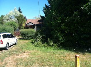 13002 19th Ave NE, Seattle, WA 98125