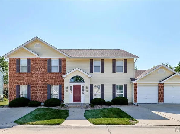 444 Cambridge Pl, Saint Peters, MO 63376
