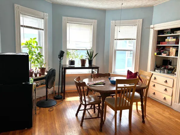 (undisclosed Address), Somerville, MA 02144