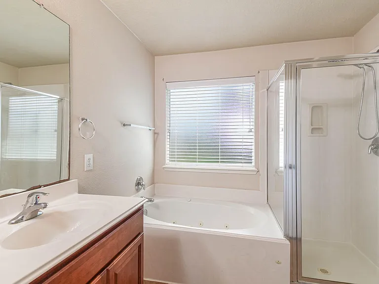 20210 Ribbonwood Point Ct — Photo 13