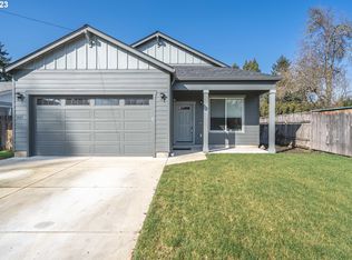 1065 Maclay Dr, Eugene, OR 97404