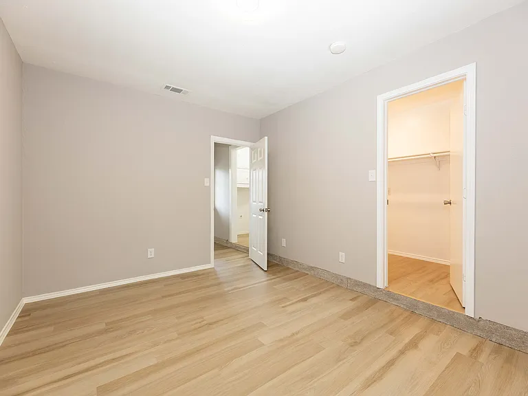 1505 McDonald Dr — Photo 26