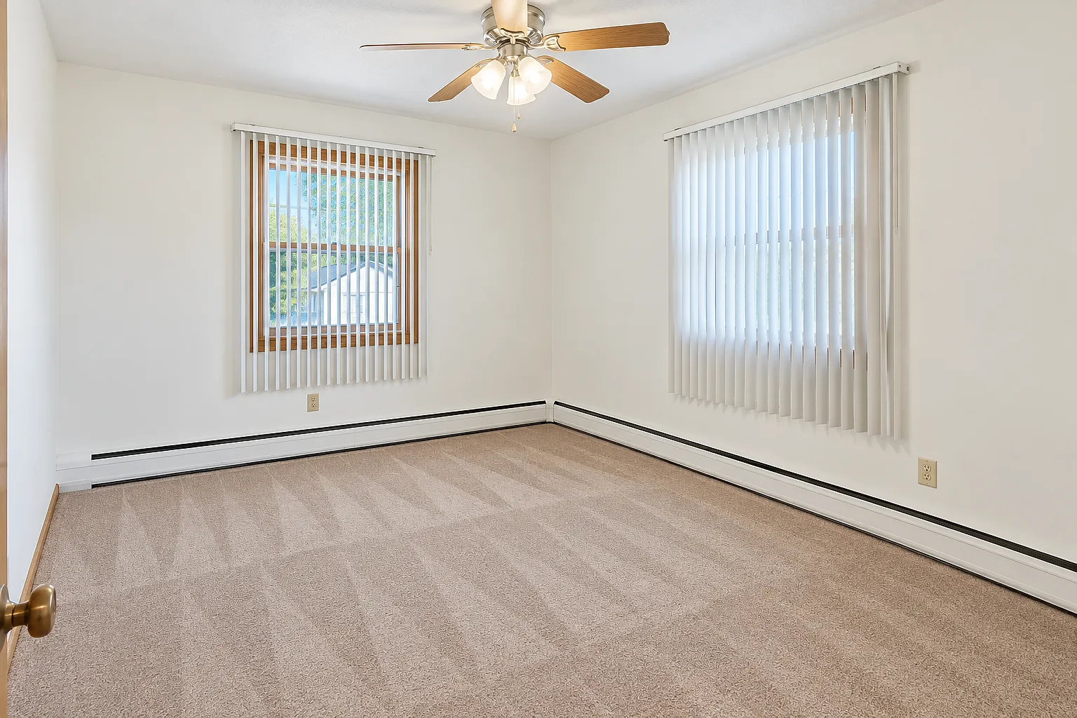 1 bed, $949 — Photo 4