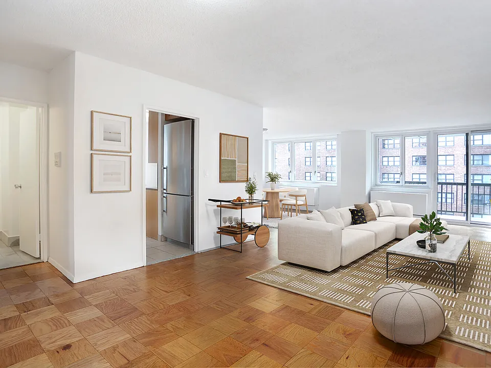 115 E 34th St #1504
