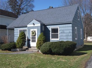 122 Bronson Rd, Syracuse, NY 13219