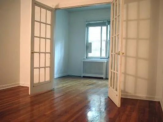 Sold by Citi Habitats | media 12