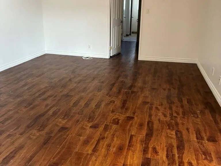 8735 Delgany Ave — Photo 32