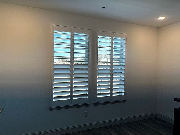 2nd image of 290 Harvest Way