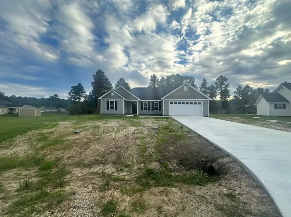 5 Sleepy Hollow Ct, Tifton, GA 31793