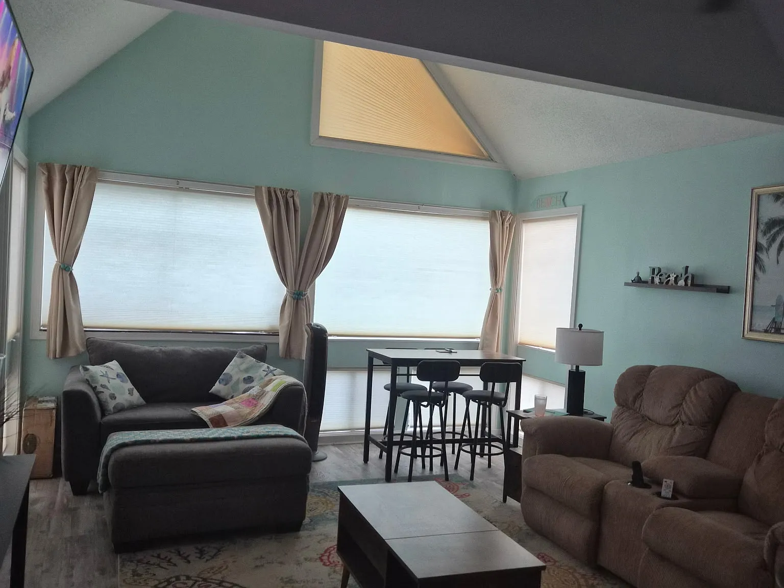 1 bed, 1105 sqft, $1,200 — Photo 1