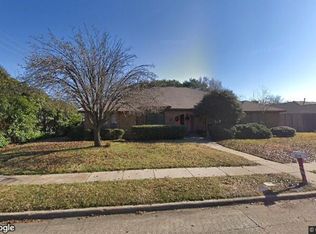3208 Townbluff Dr, Plano, TX 75075