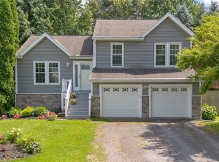 5360 Ballyshannon Rd, Brewerton, NY 13029