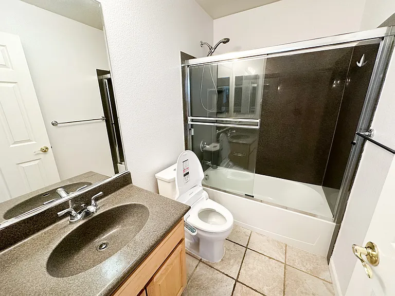 538 Altino Blvd — Photo 11