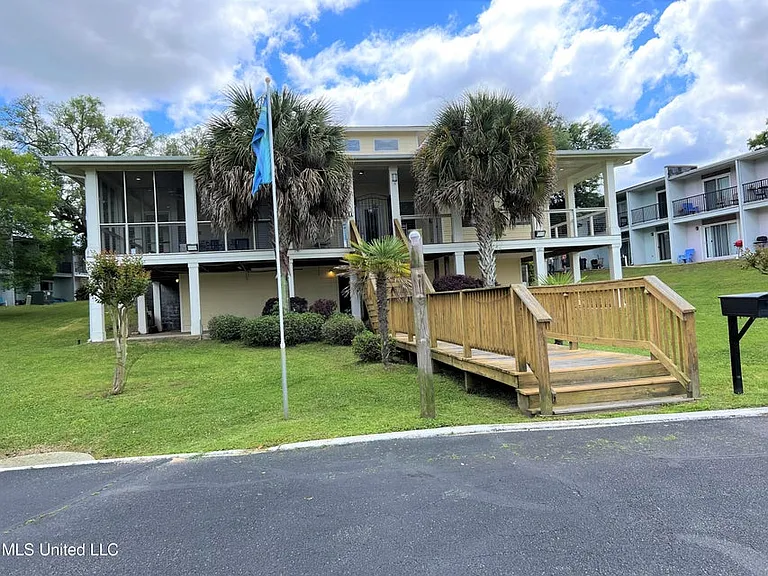 3230 Cumberland Rd #213 — Photo 21