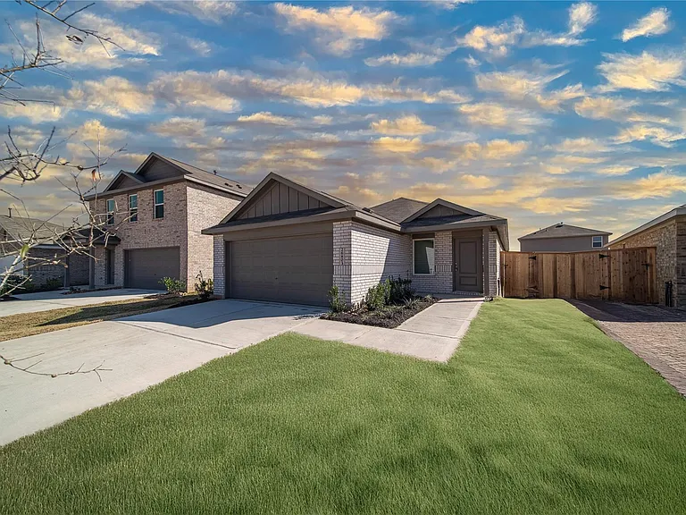 26803 Feather Reed Dr — Photo 1