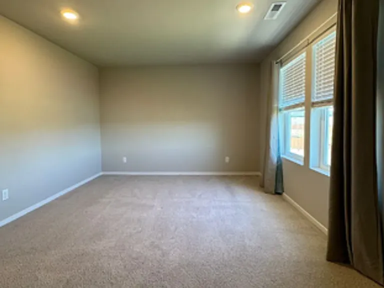 2906 Longhorn Loop — Photo 18
