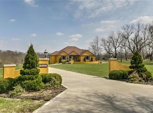 14611 S Harris Rd, Greenwood, MO 64034
