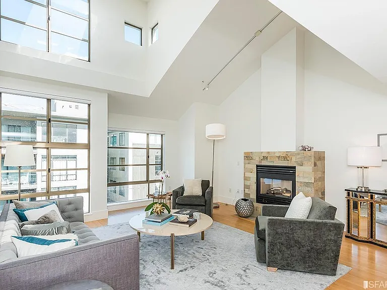 700 Illinois St #206 — Photo 3